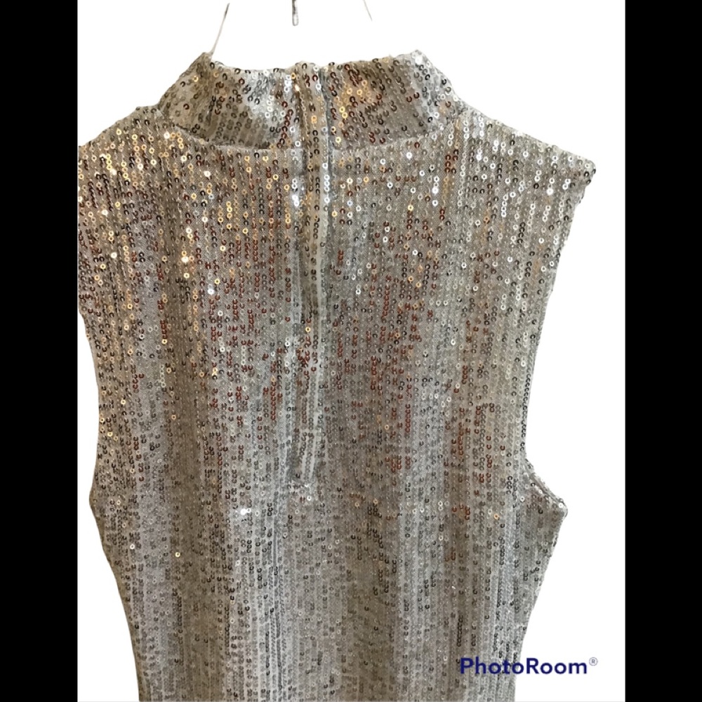 7 For All Mankind Sequins Bodysuit - Picture 6 of 8